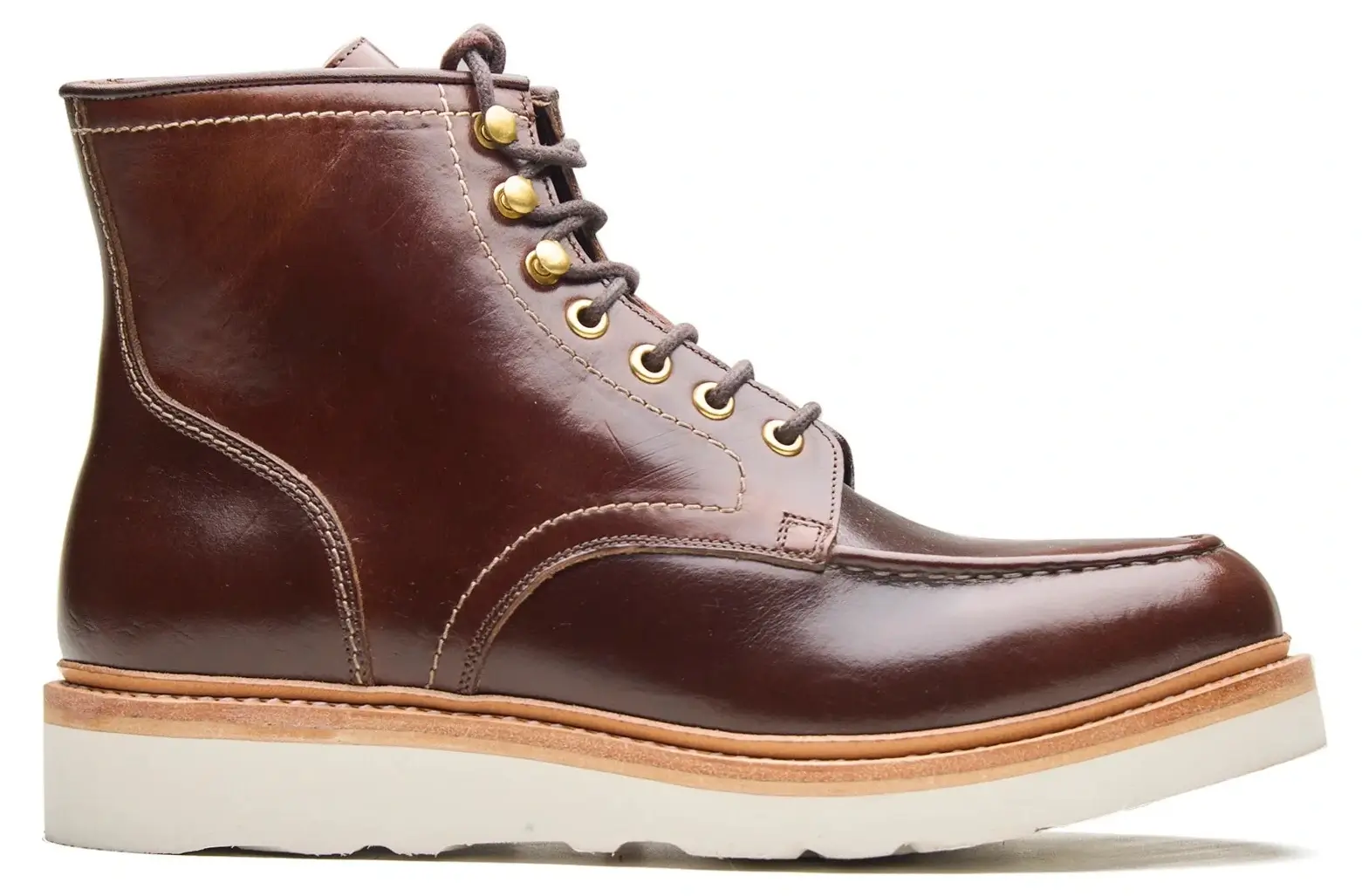 best boots for men in India
